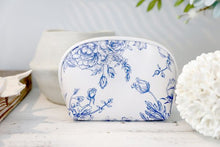 Load image into Gallery viewer, Splosh Hamptons Floral Cosmetic Bag - Have To Have It NZ